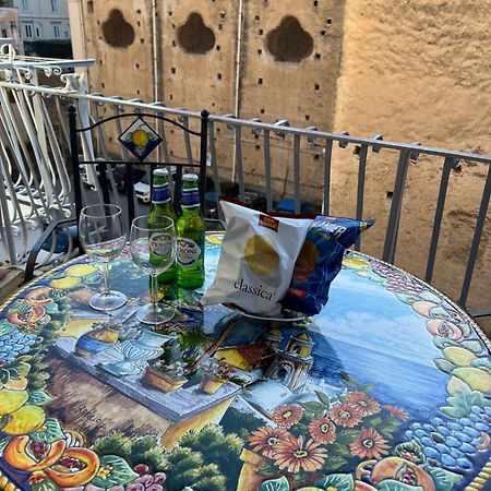 Ferienwohnung 4 Passi Dal Mare Minori Exterior foto